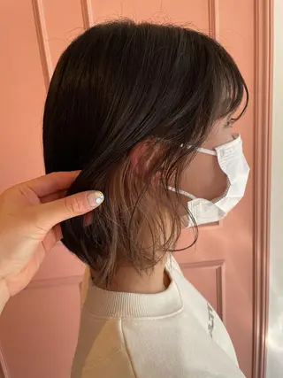 ショート カラー 梛木 唯のヘアスタイル