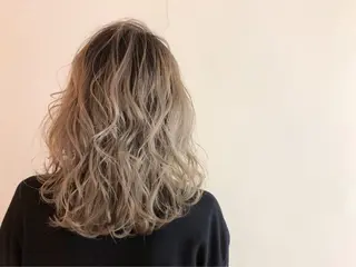 ミディアム カラー 加藤 利基のヘアスタイル