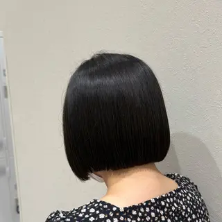 ショート 韓国レイヤー｜ 透明感カラー｜ココナのヘアスタイル