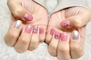 ネイル FILL nail古河店所属・FILL nail SHIORIのネイルデザイン