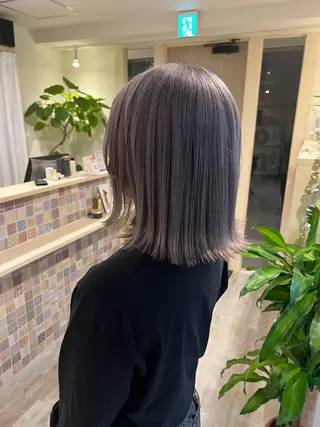 カラー 《放出》Forte マネージャー山根英明のヘアスタイル