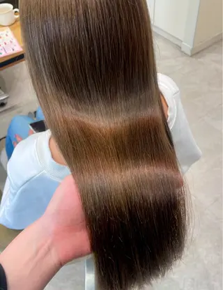 セミロング パーマ 髪質改善/暗髪カラー ヘアアレンジ/スミレのヘアスタイル