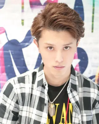 ショート カラー パーマ Soleria /ソレリア所属・Soleria 田中慎一のヘアスタイル