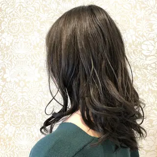 セミロング カラー 🐠寒色系×パーマ 櫻井　麿偉🐏のヘアスタイル