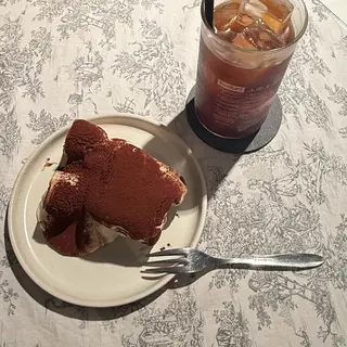 GO TODAY SHAiRE SALON Vellmie店所属・吉祥寺kasumi 🌛eye/browのマツエク・マツパデザイン