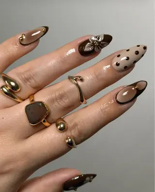 ネイル Cloudy Chan 歌舞伎町のネイルデザイン