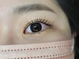 マツエク・マツパ shalm hair lounge所属・風間 莉緒のマツエク・マツパデザイン