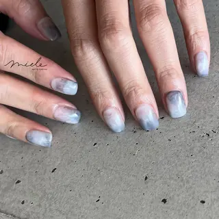 ネイル miele【ミエレ】 シンプル一癖のネイルデザイン