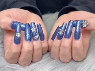 ネイル lucky nail 歌舞伎町のネイルデザイン