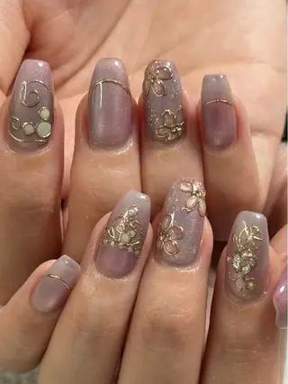 ネイル FIORITURA Maikoのネイルデザイン