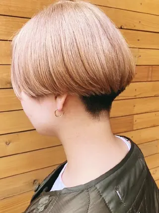 ミディアム カラー 埼玉久喜/ハイトーン デザインカラーRYOのヘアスタイル