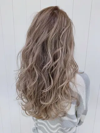 ロング grand story salon所属・海 人のヘアスタイル