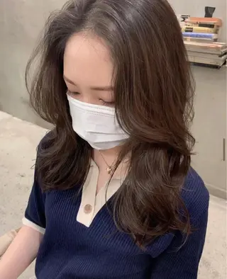 セミロング カラー ヘアアレンジ botan🪽 ARISAのヘアスタイル