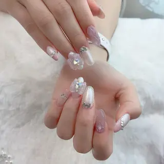 ネイル B·U Nail大宮 長さだし専門店のネイルデザイン