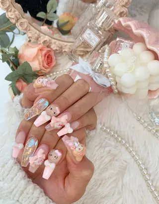 ネイル Lina nail所属・Lunaa 池袋のネイルデザイン