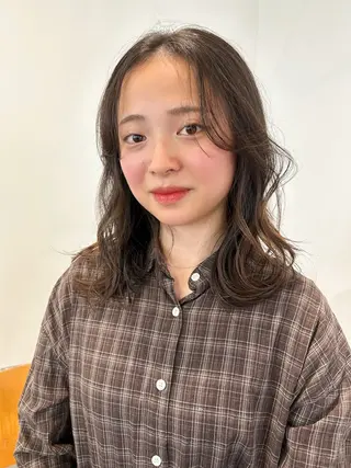 ミディアム カラー 原 瑞希のヘアスタイル