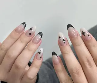 ネイル エ リのネイルデザイン