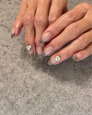 ネイル m-nail所属・m-nail 🌙minamiのネイルデザイン