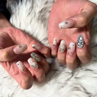 セミロング mao .のネイルデザイン