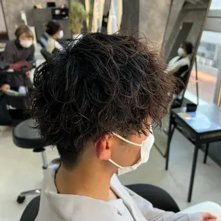 パーマ メンズ メンズパーマ特化 荻田知也のヘアスタイル