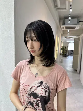 ミディアム 韓国レイヤー透明感 カラーヨウスケのヘアスタイル