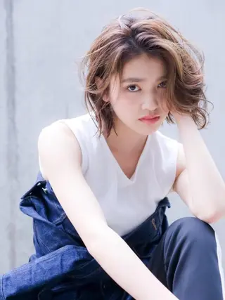 カラー MUSASHI ブリーチカラー◎のヘアスタイル