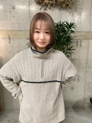 カラー wewe: momoeのヘアスタイル