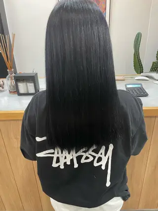 ロング marika Willieのヘアスタイル