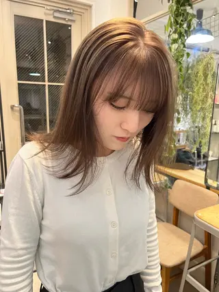 ミディアム カラー ナチュラルなhair / ヨシダトモキのヘアスタイル