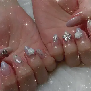 ネイル LUANA所属・LUANA ジュリのネイルデザイン