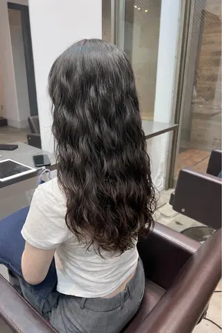 ロング デジタルパーマ/ ウェーブパーマ/神野のヘアスタイル