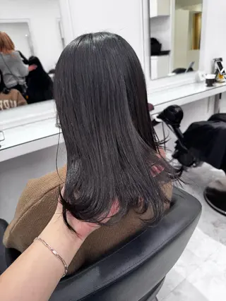 ロング カラー 透け上品ハイトーン 職人ゆうと🤍のヘアスタイル