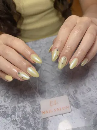 ネイル 💕鈴木ユリ パラジェル/オフ無料のネイルデザイン