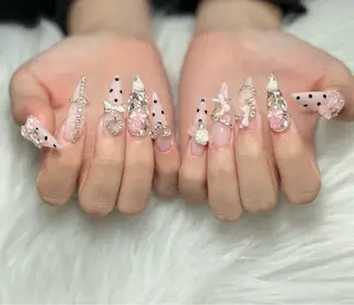 ネイル なな_ CloudyChanのネイルデザイン