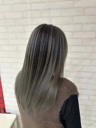 セミロング 中川 拓弥のヘアスタイル