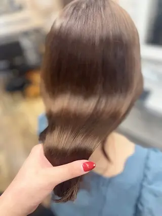 セミロング 【💖ブリーチ/ 縮毛矯正】あおい🌷のヘアスタイル