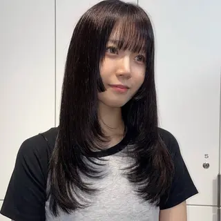 セミロング カラー レイヤー/ブリーチ ♥️【木坂 桃歌】のヘアスタイル