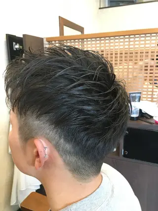 ショート メンズ クセを最大限に活かす メンズパーマ奈良大祐のヘアスタイル