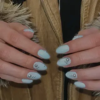 ネイル LABEL TAKARAのネイルデザイン