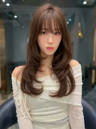 ロング カラー Lond enikaのヘアスタイル