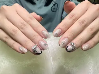 ネイル DUO MI所属・ル ナのネイルデザイン