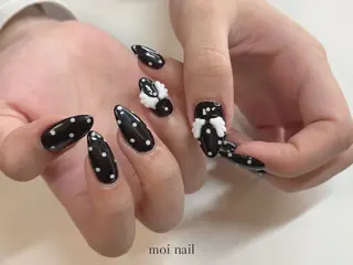 ネイル moi nail ˙⋆.˚のネイルデザイン