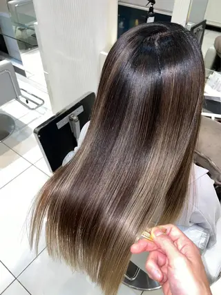 ロング ✨髪を傷ませない✨ 吉田ひじりのヘアスタイル