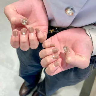 ネイル Rizm secret所属・hitomi ︎✿のネイルデザイン