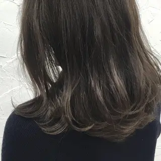 セミロング ヘアアレンジ 大人垢抜け ダブルカラー【上野】のヘアスタイル