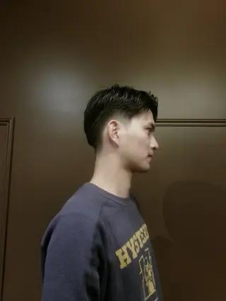 ミディアム 窪田 力也のヘアスタイル