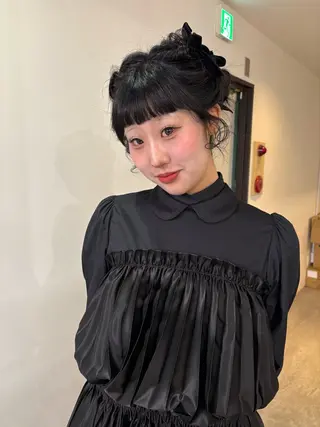 ヘアアレンジ Yuna/ブリーチ なしベージュのヘアスタイル