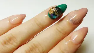 ネイル 柴田 彩のネイルデザイン