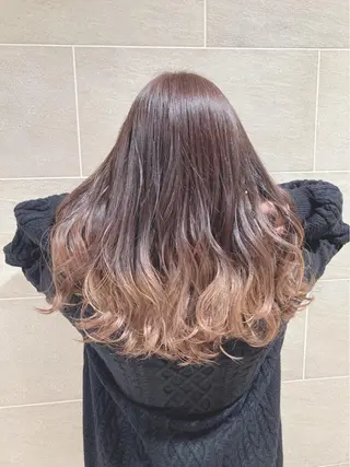 ロング カラー 宮原 佳苗のヘアスタイル