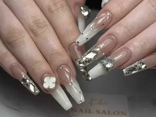 ネイル さくら💮💮 【オフ無料】のネイルデザイン